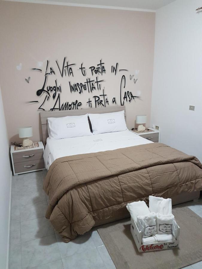 B&B La Dolce Notte ซานตา มาเรีย คาปัว เวเตเร ภายนอก รูปภาพ